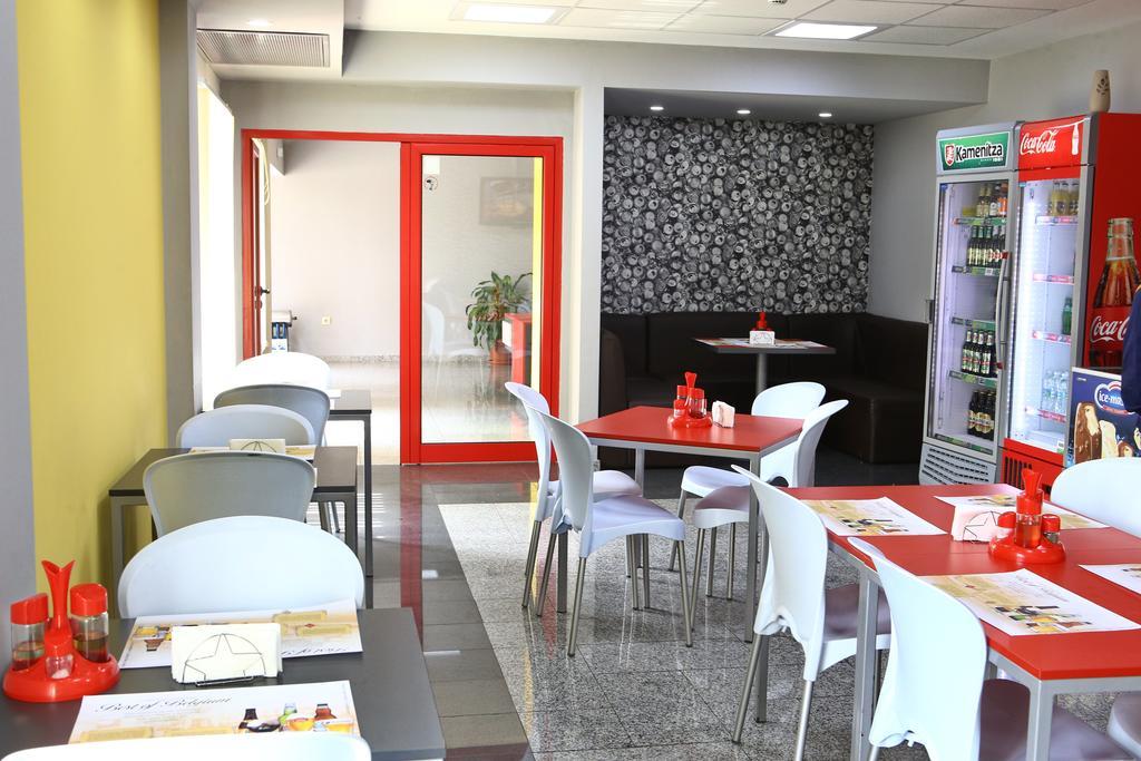 Hotel Iris Plowdiw Exterior foto